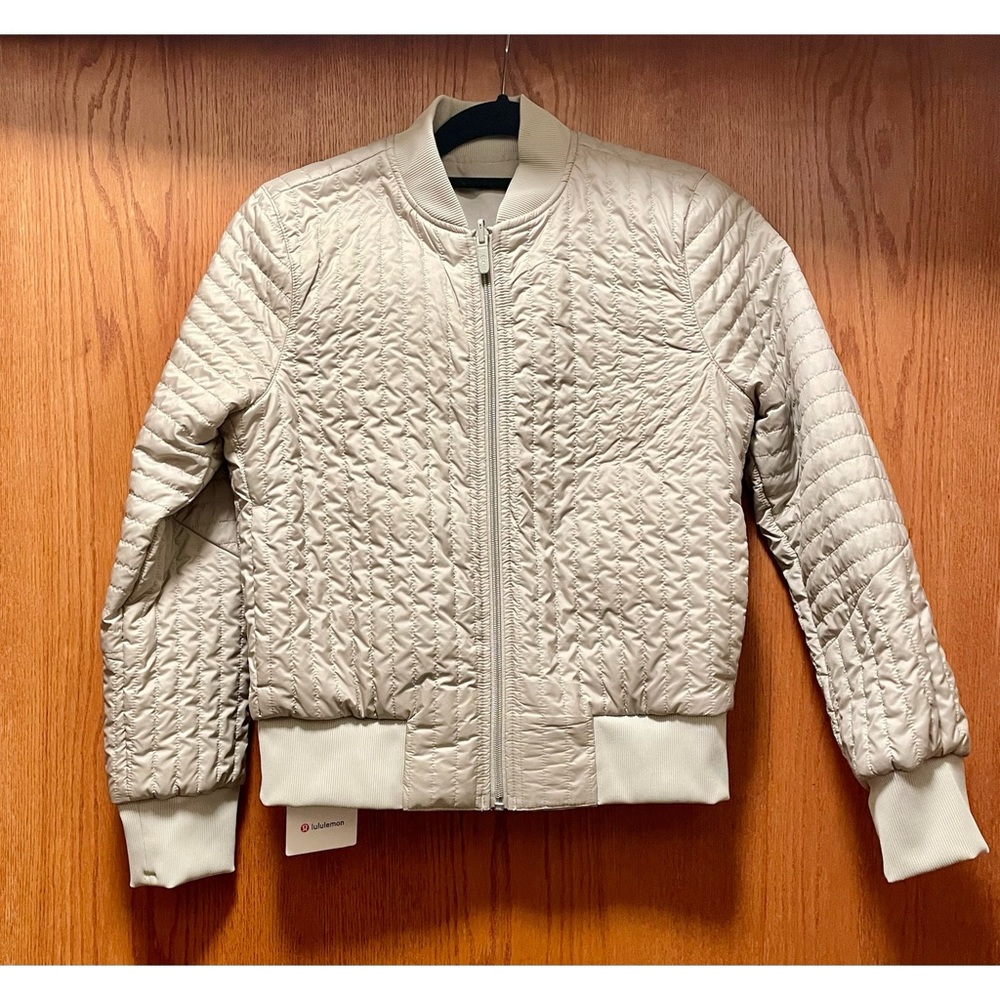 Lulu Lemon Bomber! NWT